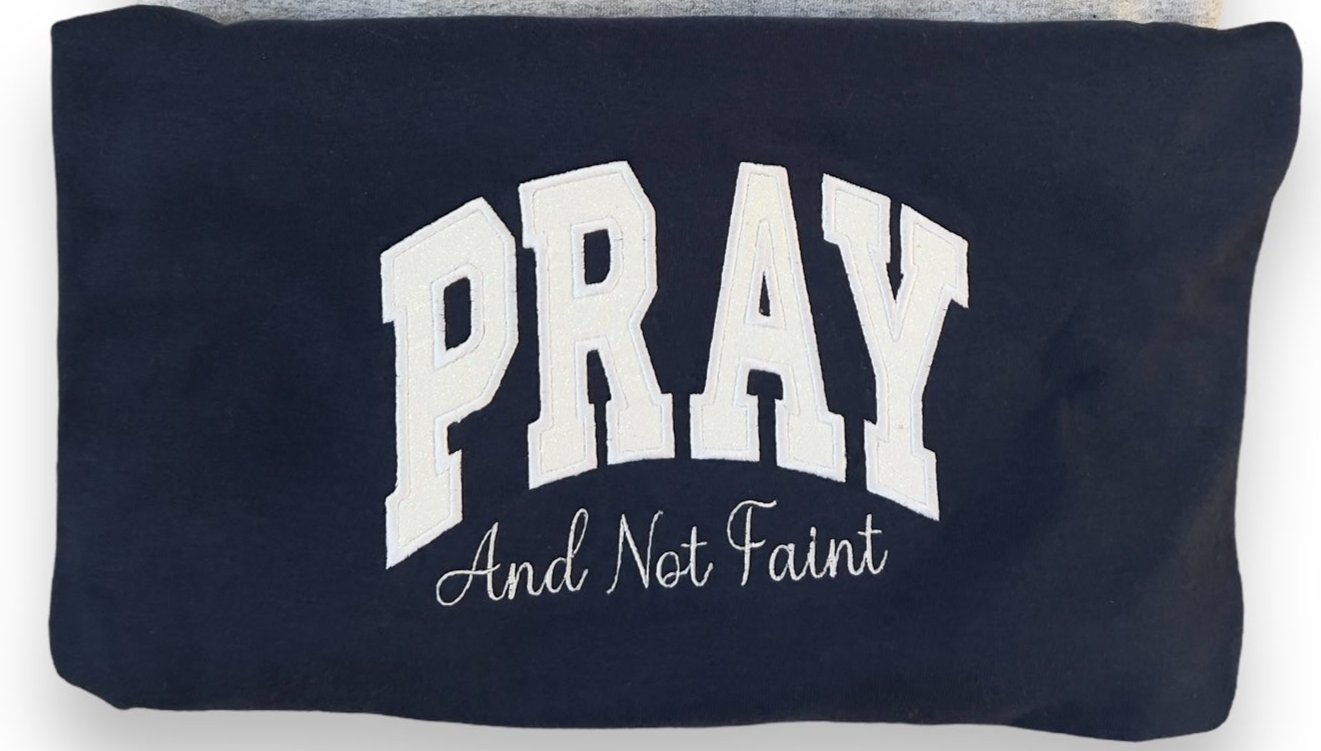 "PRAY & Not Faint" Womans T-Shirt Aplique` Embroidery Short sleeve
